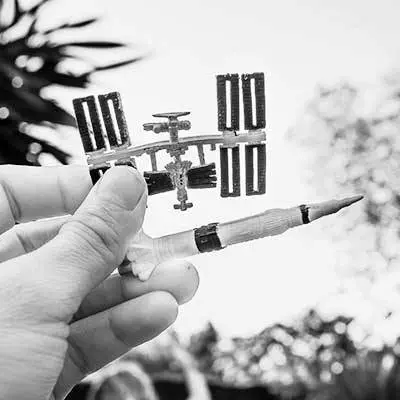 space_400 space_400